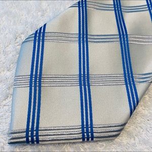 Brand New Super Stylish Tie By BUGATTI